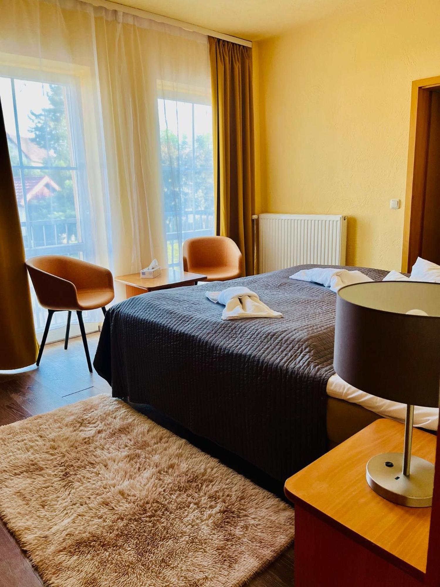 Strandhotel Vier Jahreszeiten Букков Экстерьер фото